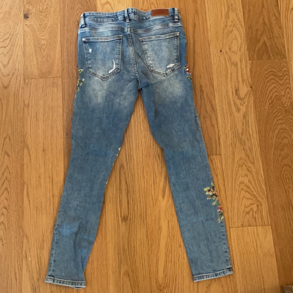 Zara Painted Flower Cropped Jeans size 4 - Picture 5 of 5